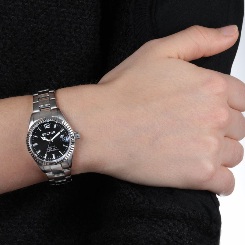 Orologio Sector Solo Tempo Datario Nero Acciaio Silver R3253486509